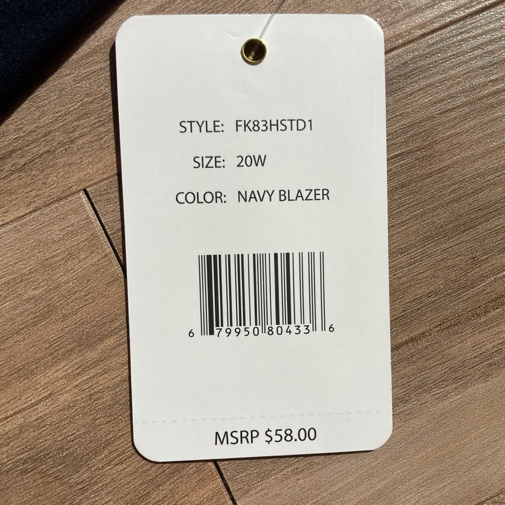 Offer$15 Zac & Rachel pull on short with stretch classic navy blue casual 20W - Picture 7 of 14